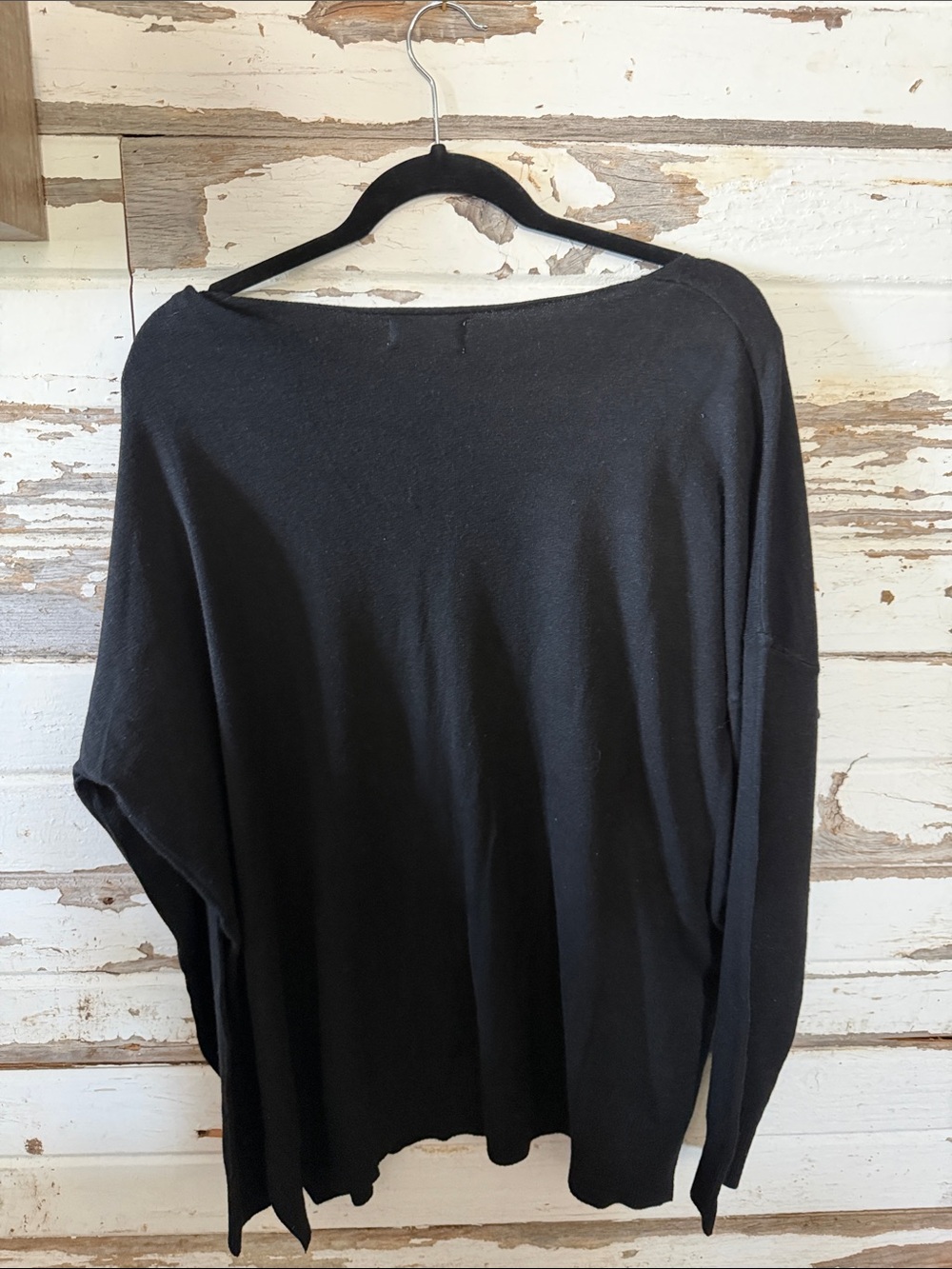Zenana Outfitters Black V-Neck Lightweight Knit Top - Picture 5 of 5